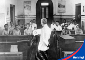 Biografi Ki Hajar Dewantara dan Sejarah Perjuangannya di Bidang Pendidikan 1 Biografi Ki Hajar Dewantara