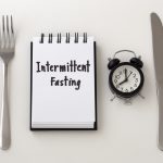 Mengenal Diet Intermittent Fasting dan Pengaruhnya pada Tubuh: Sebuah Panduan Komprehensif